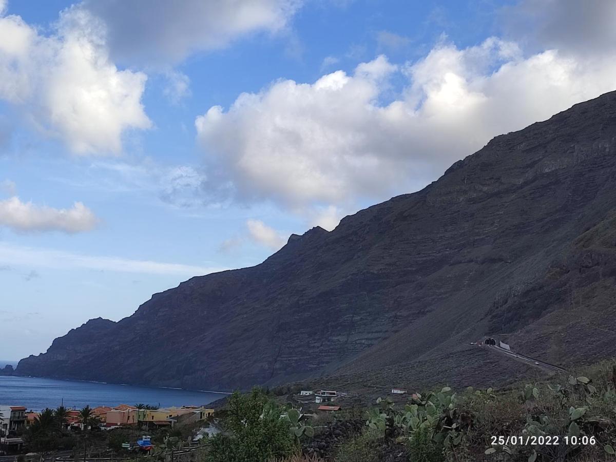 Casa Nela. Rural Y Acogedora En Puntas El Hierro Frontera